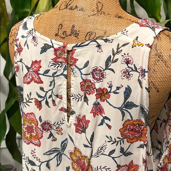 Old Navy Floral Tank Top Button Closure Size XXL EUC Like New - Picture 8 of 12